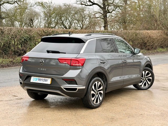 2022 Volkswagen T-Roc 1L Active 5dr - Photo 4