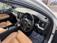 USED 2018 18 VOLVO V60 2.0 D4 Inscription Pro Estate 5dr Diesel Auto Euro 6 (s/s) (190 ps) Masive Spec 360 Camera+Panoramic Glass Sunrrof+Heated Seats+Navigation+++