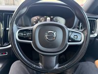 USED 2018 18 VOLVO V60 2.0 D4 Inscription Pro Estate 5dr Diesel Auto Euro 6 (s/s) (190 ps) Masive Spec 360 Camera+Panoramic Glass Sunrrof+Heated Seats+Navigation+++