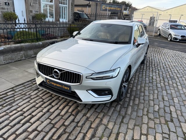 2018 VOLVO V60 - Photo 7
