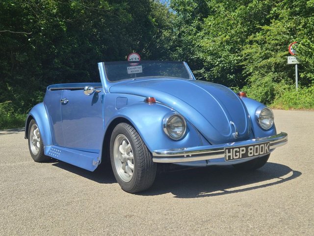 1972 VOLKSWAGEN BEETLE