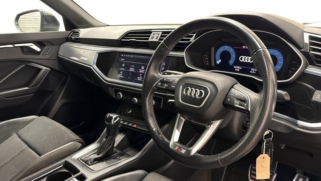 2022 AUDI Q3 2.0 TDI 35 S line SUV 5dr Diesel S Tronic Euro 6 (s/s) (150 ps) - Photo 4