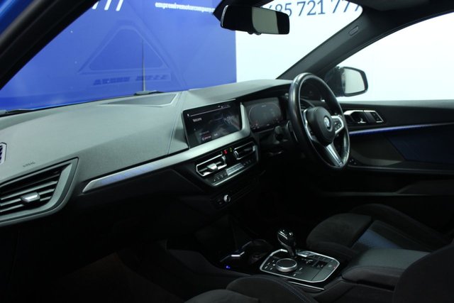 2020 BMW 1 SERIES - Photo 8