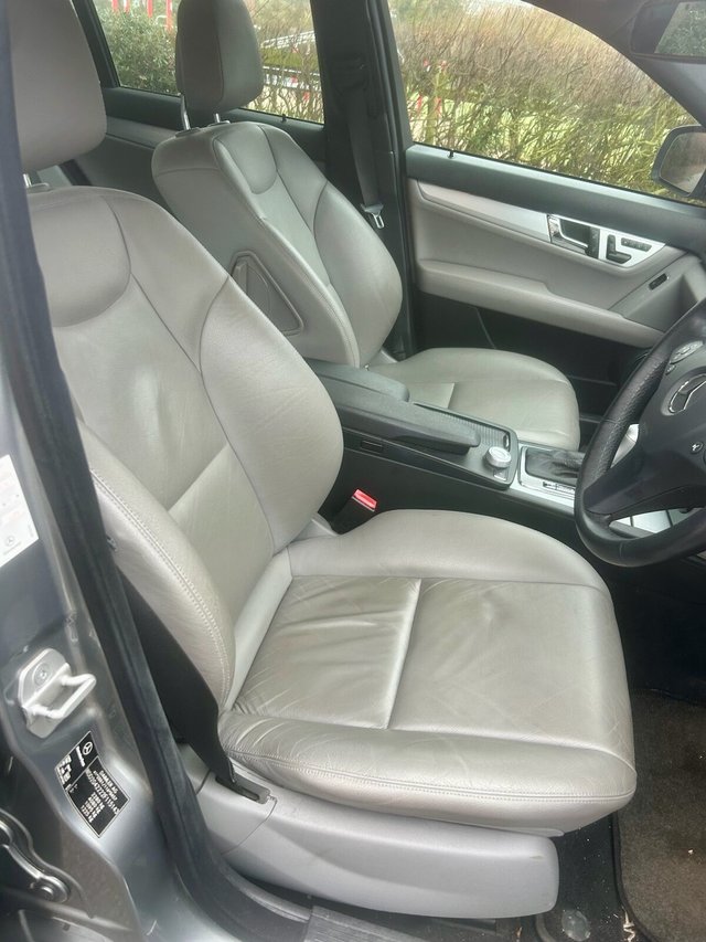 2008 Mercedes-Benz C-Class 3L Sport 5dr - Photo 11