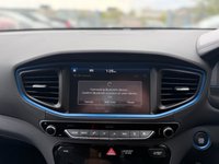 USED 2017 67 HYUNDAI IONIQ 1.6 h-GDi Premium SE Hatchback 5dr Petrol Hybrid DCT Euro 6 (s/s) (141 ps) 