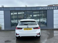 USED 2020 20 BMW 3 SERIES 2.0 318d Sport Touring 5dr Diesel Auto Euro 6 (s/s) (150 ps) CARPLAY + HEATED SEATS + AMBIENT LIGHTING + FRONT AND REAR SENSORS WITH REAR CAM + CRUISE CONTROL + SATNAV