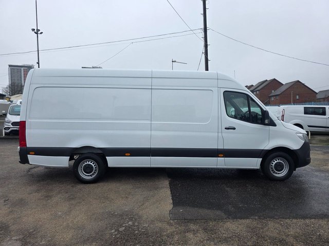 View our MERCEDES-BENZ SPRINTER