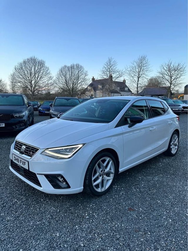 2019 SEAT IBIZA 2019 1.0 MPI FR Hatchback 5dr Petrol Manual Euro 6 (s/s) GPF (80 ps) - Photo 3