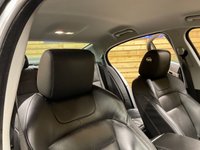 USED 2011 61 JAGUAR XF 3.0d S V6 Premium Luxury Saloon 4dr Diesel Auto Euro 5 (275 ps) UNIQUE OPPORTUNITY 22K MILES ONLY TWO LADY OWNERS
