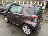 USED 2009 59 TOYOTA IQ 1.33 Dual VVT-i 3 Hatchback 3dr Petrol Manual Euro 4 (s/s) (98 ps) Air Con ULEZ Compliant SH 7 Stamps