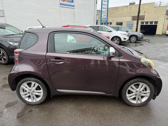 2009 TOYOTA IQ 1.33 Dual VVT-i 3 Hatchback 3dr Petrol Manual Euro 4 (s/s) (98 ps) - Photo 7