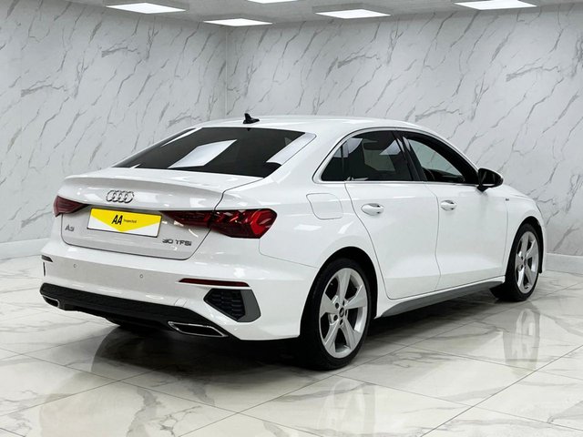 2022 Audi A3 1L S Line 4dr - Photo 11