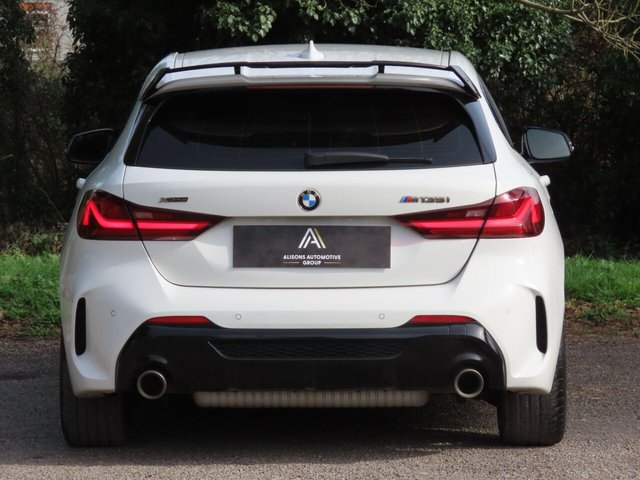 2020 BMW 1 SERIES - Photo 6