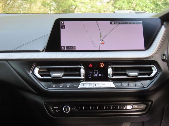 2020 BMW 1 SERIES - Photo 11