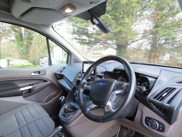 2019 FORD TRANSIT CONNECT - Photo 9