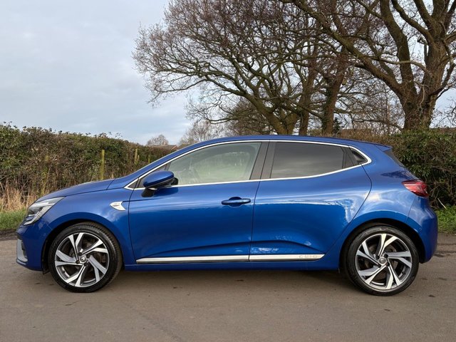 2019 RENAULT CLIO - Photo 4