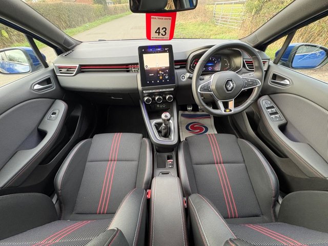 2019 RENAULT CLIO - Photo 10