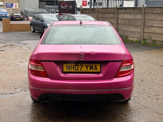 2007 Mercedes-Benz C-Class 1.8L Elegance 4dr - Photo 7