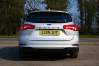 USED 2019 19 FORD FOCUS 1.5 EcoBlue Zetec Estate 5dr Diesel Manual Euro 6 (s/s) (95 ps) MOONDUST SILVER METALLIC PAINTWORK + APPLE CARPLAY + ANDROID AUTO