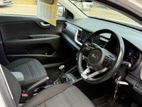 USED 2017 67 KIA STONIC 1.4 2 SUV 5dr Petrol Manual Euro 6 (s/s) (98 bhp) GREAT SERVICE HISTORY 6 SRVCS
