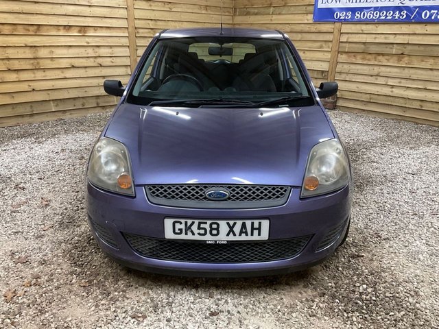 2008 FORD FIESTA (2008) - Photo 3