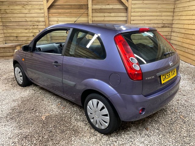 2008 FORD FIESTA (2008) - Photo 5