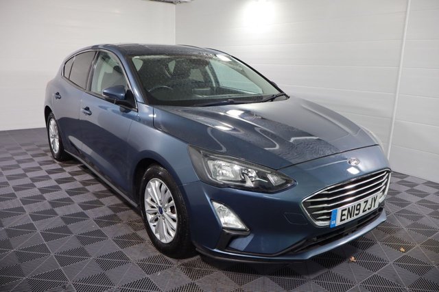 2019 FORD FOCUS 1.0T EcoBoost Titanium Hatchback 5dr Petrol Manual Euro 6 (s/s) (125 ps)