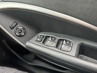 USED 2016 16 HYUNDAI SANTA FE 2.2 CRDi Blue Drive Premium SUV 5dr Diesel Auto 4WD Euro 6 (s/s) (7 Seat) (200 ps) 2.2 CRDi Blue Drive Premium SUV 5dr Diesel Auto 4WD Euro 6 (s/s) (7 Seat) (200 ps)