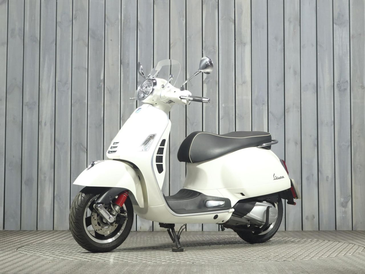 PIAGGIO Vespa GTS 300
