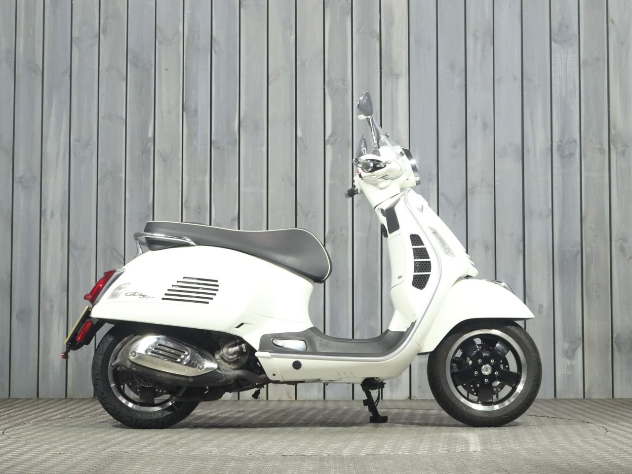 PIAGGIO Vespa GTS 300
