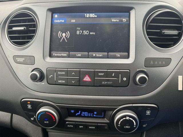 2018 HYUNDAI I10 - Photo 10