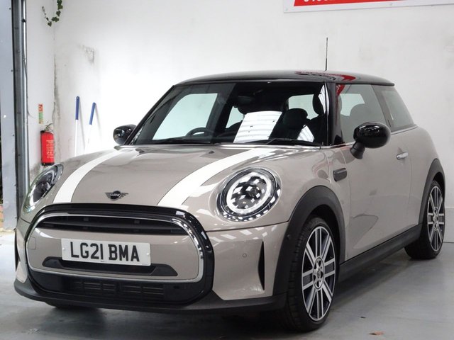 2021 MINI HATCH 1.5 Cooper Exclusive Hatchback 3dr Petrol Manual Euro 6 (s/s) (136 ps) - Photo 4