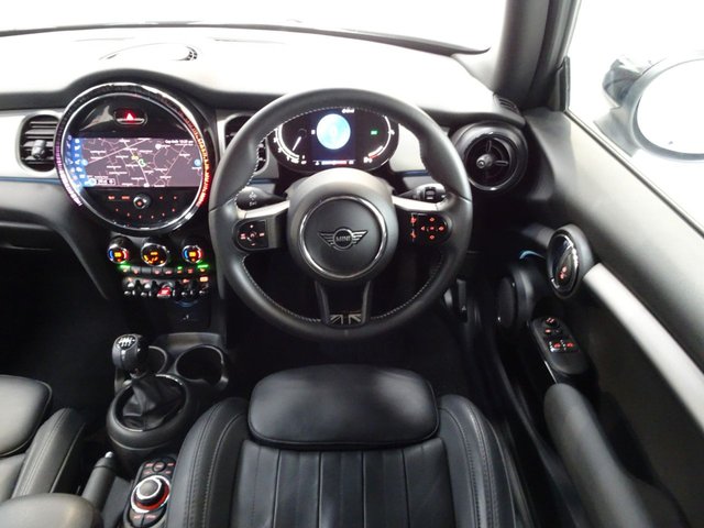 2021 MINI HATCH 1.5 Cooper Exclusive Hatchback 3dr Petrol Manual Euro 6 (s/s) (136 ps) - Photo 6