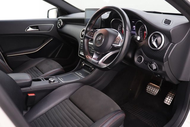 2016 Mercedes-Benz A Class 2L Amg Line 5dr - Photo 10