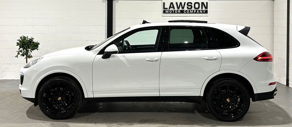 USED 2018 C PORSCHE CAYENNE 3.0 TD V6 Platinum Edition SUV 5dr Diesel TiptronicS 4WD Euro 6 (s/s) (262 ps) 