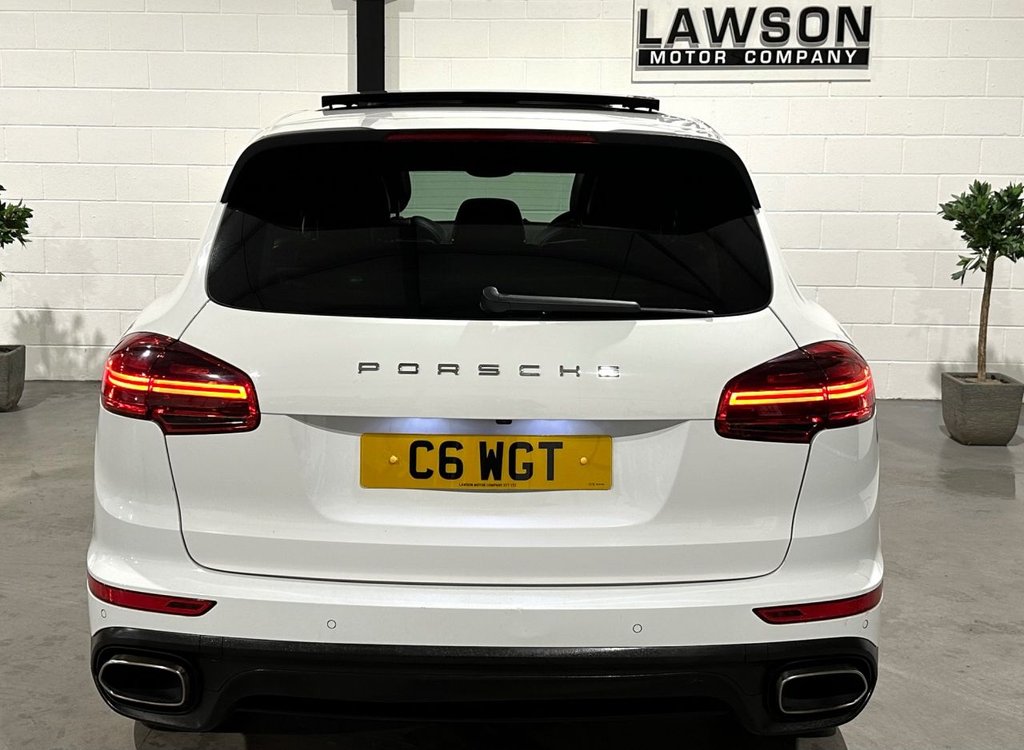 USED 2018 C PORSCHE CAYENNE 3.0 TD V6 Platinum Edition SUV 5dr Diesel TiptronicS 4WD Euro 6 (s/s) (262 ps) 