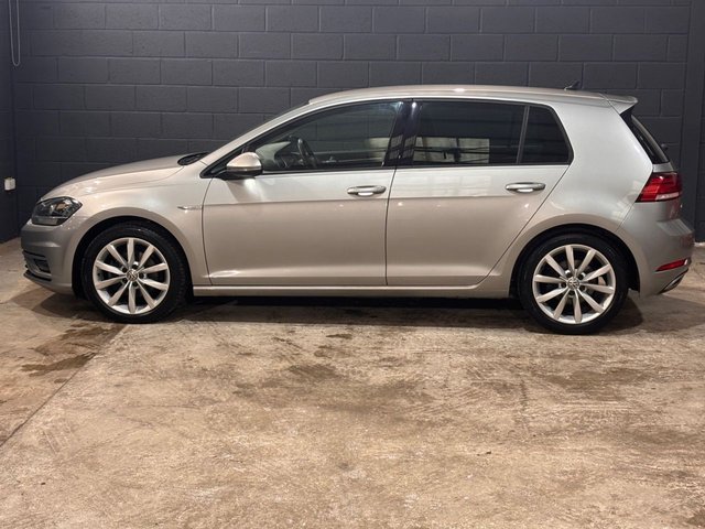 2019 VOLKSWAGEN GOLF - Photo 6