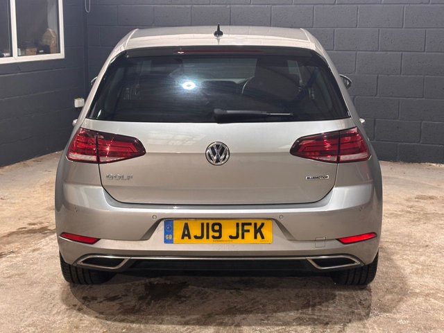 2019 VOLKSWAGEN GOLF - Photo 9