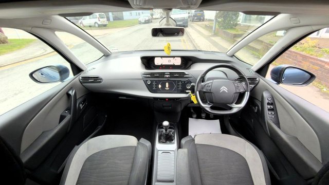 View our CITROEN GRAND C4 PICASSO