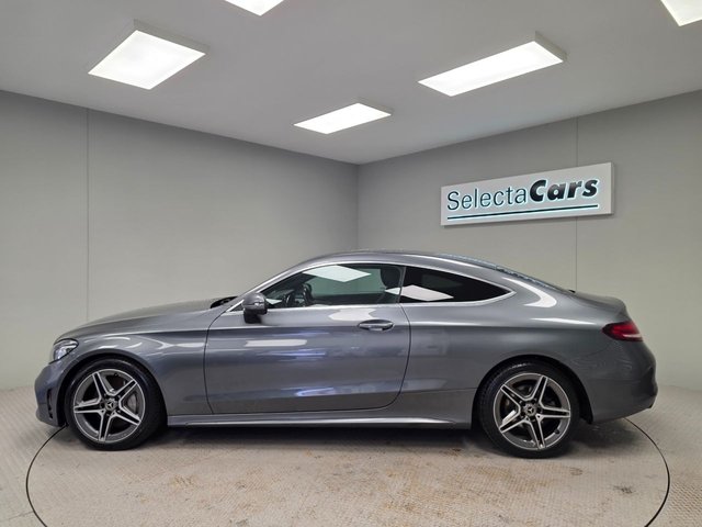 2018 MERCEDES-BENZ C-CLASS 2.0 C300d AMG Line (Premium) Coupe 2dr Diesel G-Tronic+ Euro 6 (s/s) (245 ps) - Photo 9