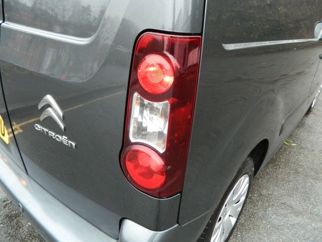 2015 Citroen Berlingo 1.6L Enterprise 5dr - Photo 11