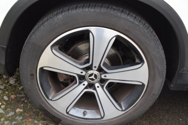 2018 Mercedes-Benz GLC - Photo 5