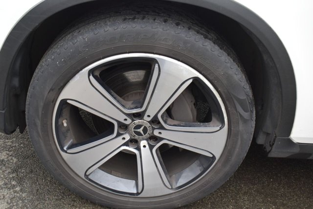 2018 Mercedes-Benz GLC - Photo 7