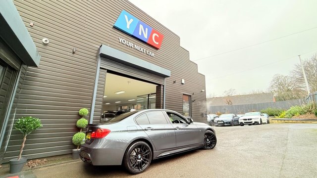 2015 15 BMW 3 SERIES 3.0 330d BluePerformance M Sport Auto Euro 6 (s/s) 4dr - Photo 3