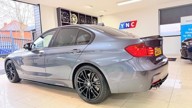2015 15 BMW 3 SERIES 3.0 330d BluePerformance M Sport Auto Euro 6 (s/s) 4dr - Photo 9