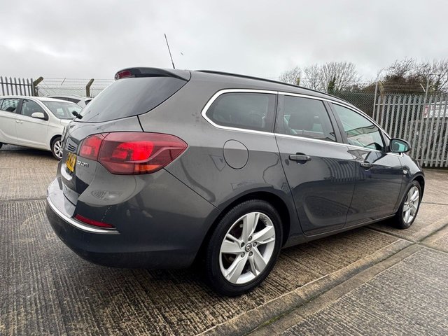 2014 Vauxhall Astra 2L SRI 5dr - Photo 11