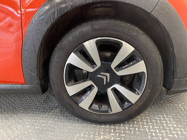2017 Citroen C3 1.2L Feel 5dr - Photo 9