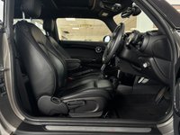 USED 2018 68 MINI HATCH 2.0 Cooper S Exclusive Hatchback 3dr Petrol Steptronic Euro 6 (s/s) (192 ps) Over &pound;8k of Extras | Great History
