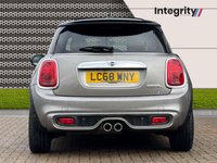 USED 2018 68 MINI HATCH 2.0 Cooper S Exclusive Hatchback 3dr Petrol Steptronic Euro 6 (s/s) (192 ps) Over &pound;8k of Extras | Great History