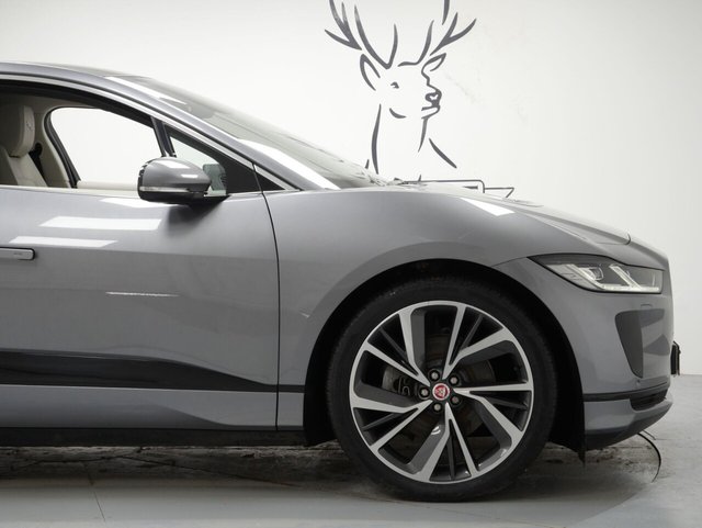 2021 JAGUAR I-PACE - Photo 9